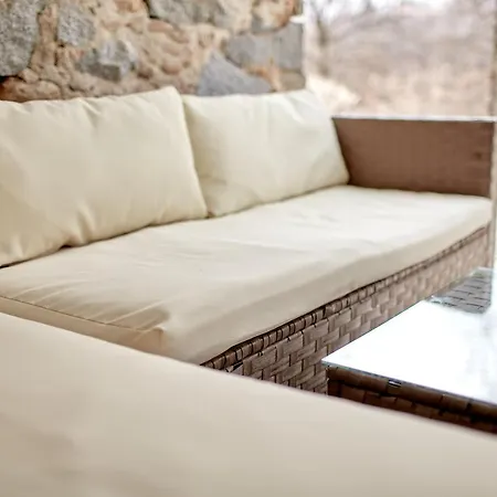 Villa Con Giardino ⭑⭑⭑⭑⭑ - Wifi, Dogs Allowed Biella