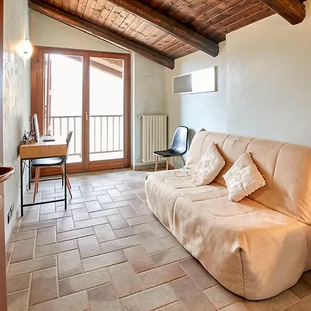 [villetta Con Giardino] ⭑⭑⭑⭑⭑ - Wifi, Dogs Allowed * Biella