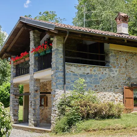 [villetta Con Giardino] ⭑⭑⭑⭑⭑ - Wifi, Dogs Allowed Biella